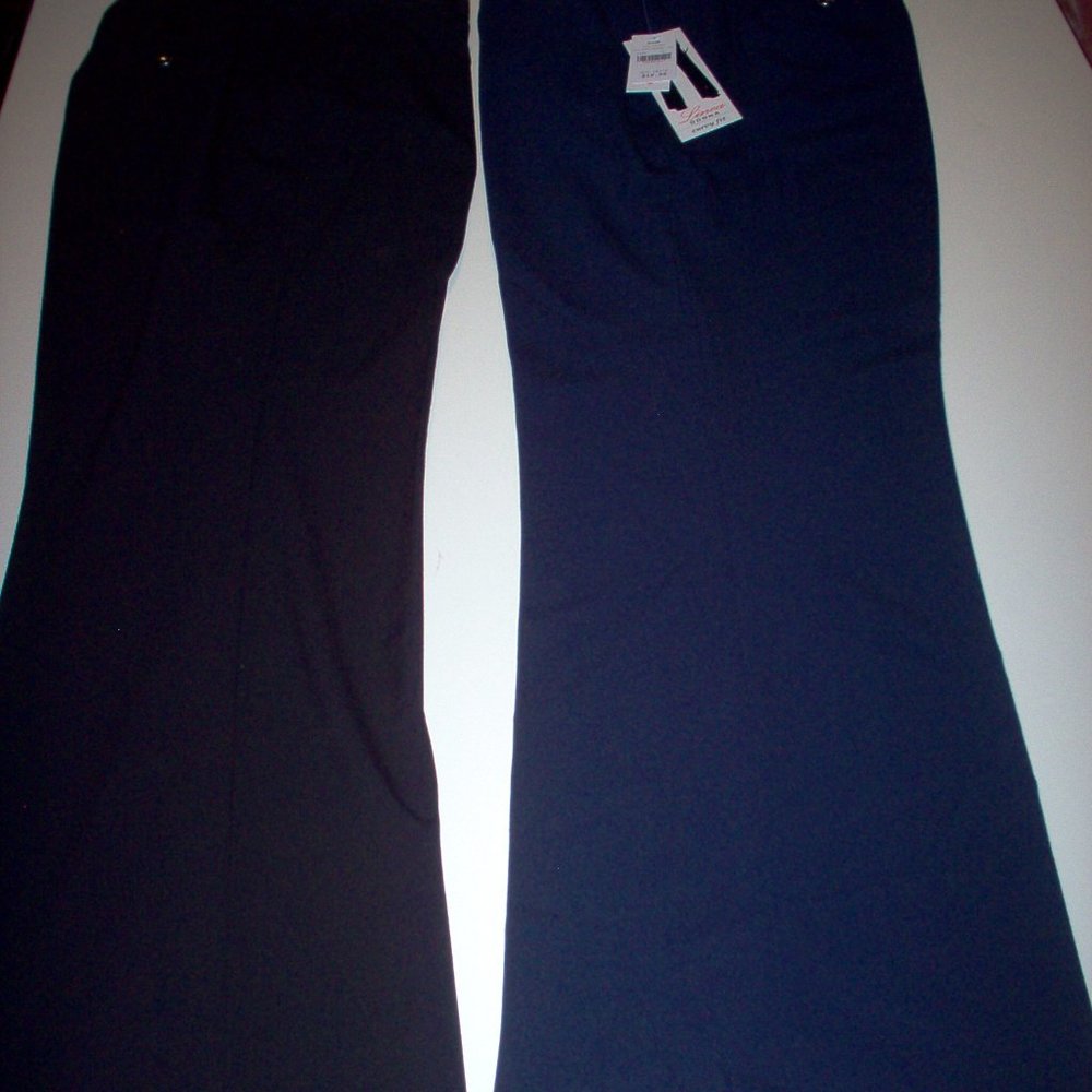 WOMENS NEW LINEA DONNA SLACKs, (1 Pr. left, Only the blue in Sz 16)